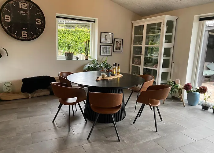 Hyggeligt Hus. Villa Holstebro